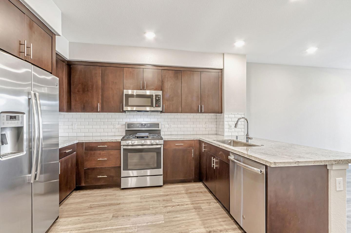 5951 Sunstone DR 315