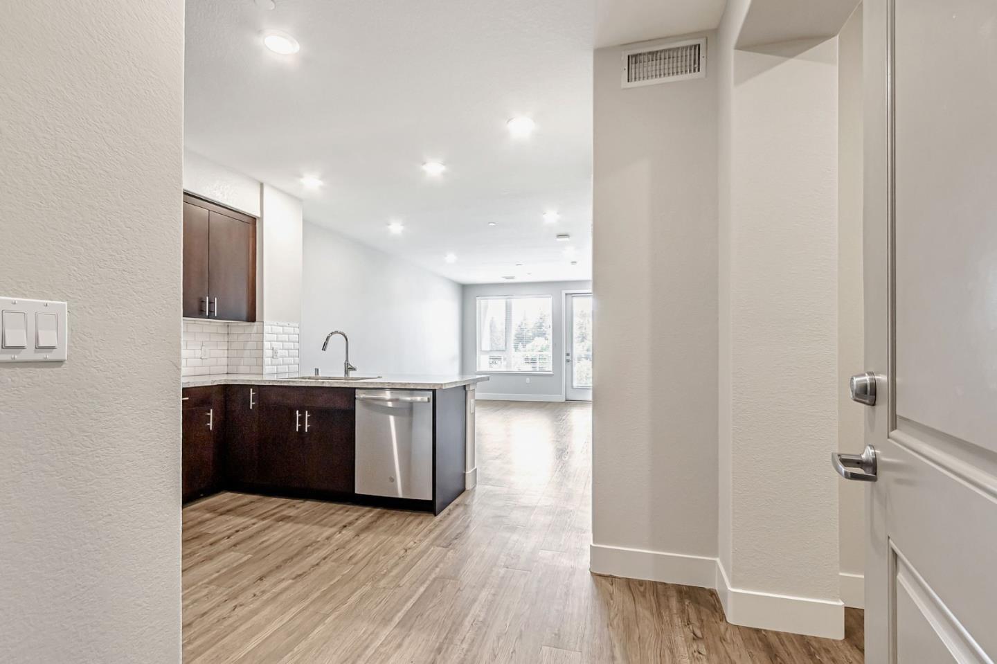 5951 Sunstone DR 315