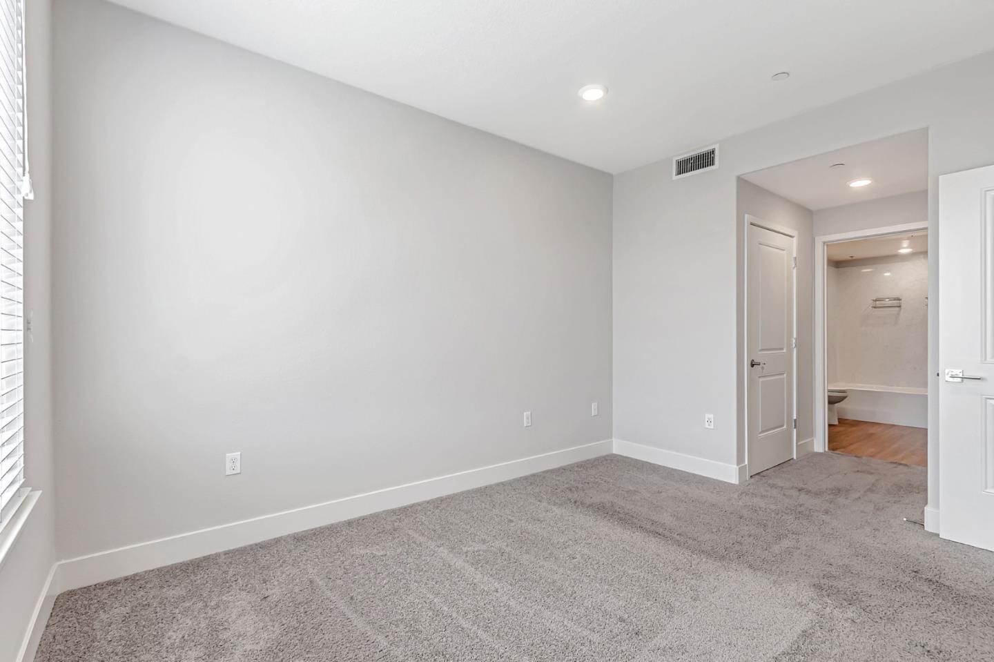 5951 Sunstone DR 315