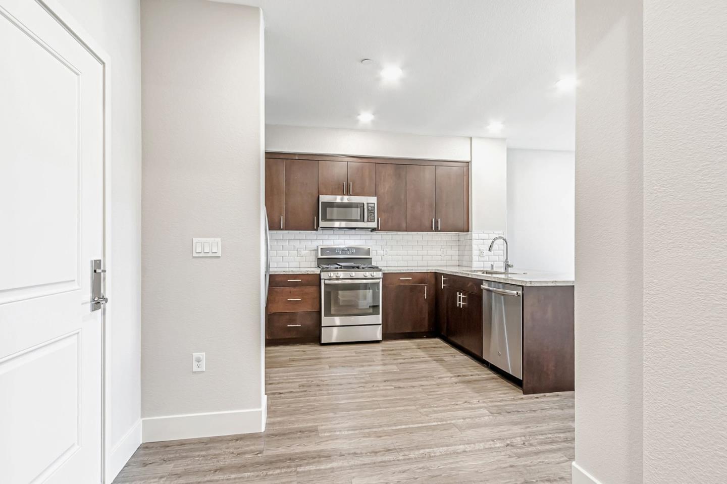 5951 Sunstone DR 315