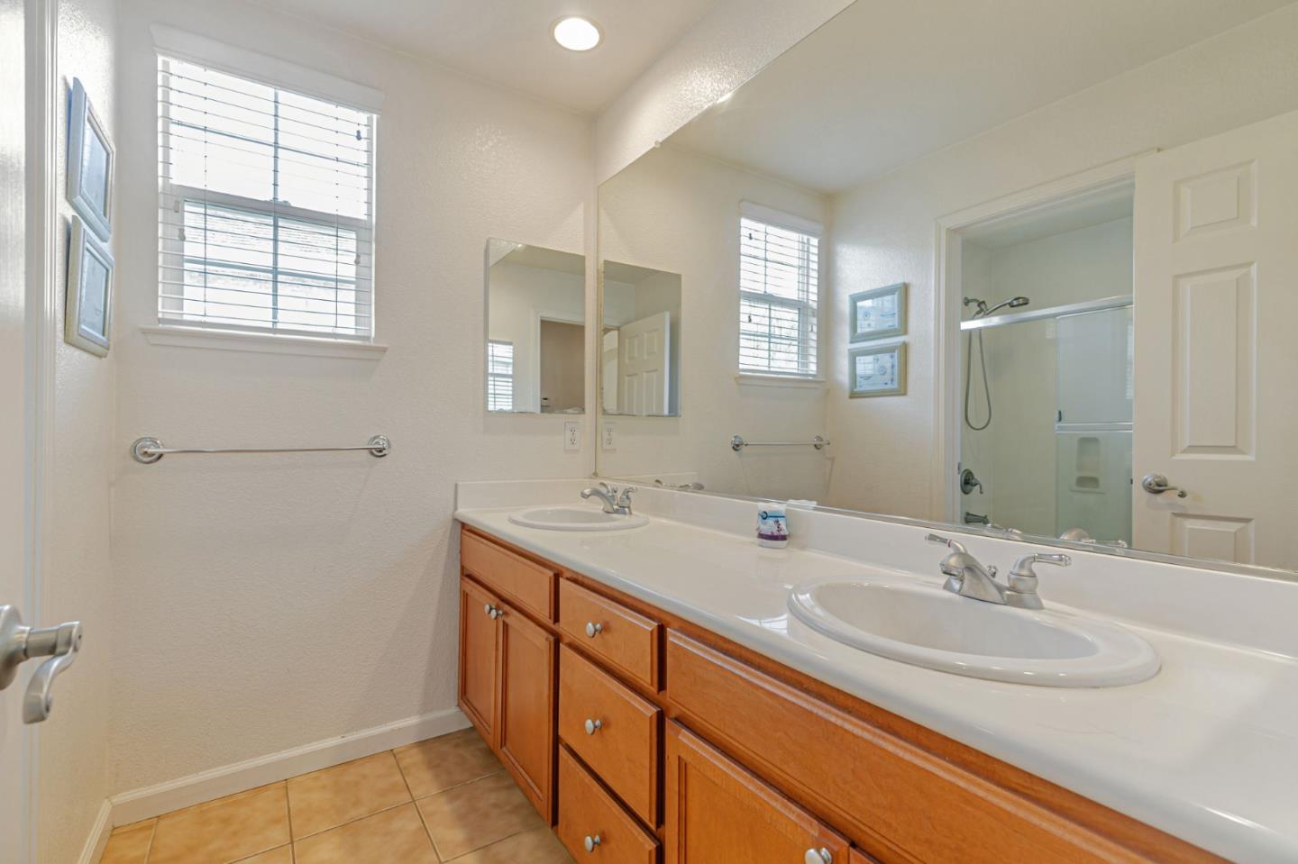 4224 Indigo Oak CT