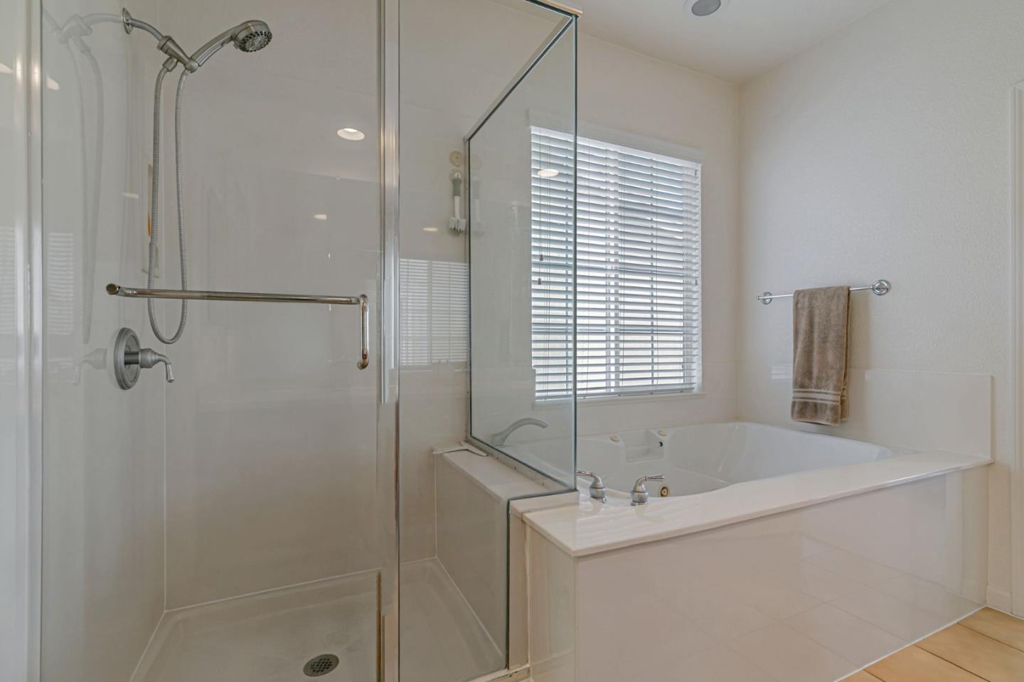 4224 Indigo Oak CT