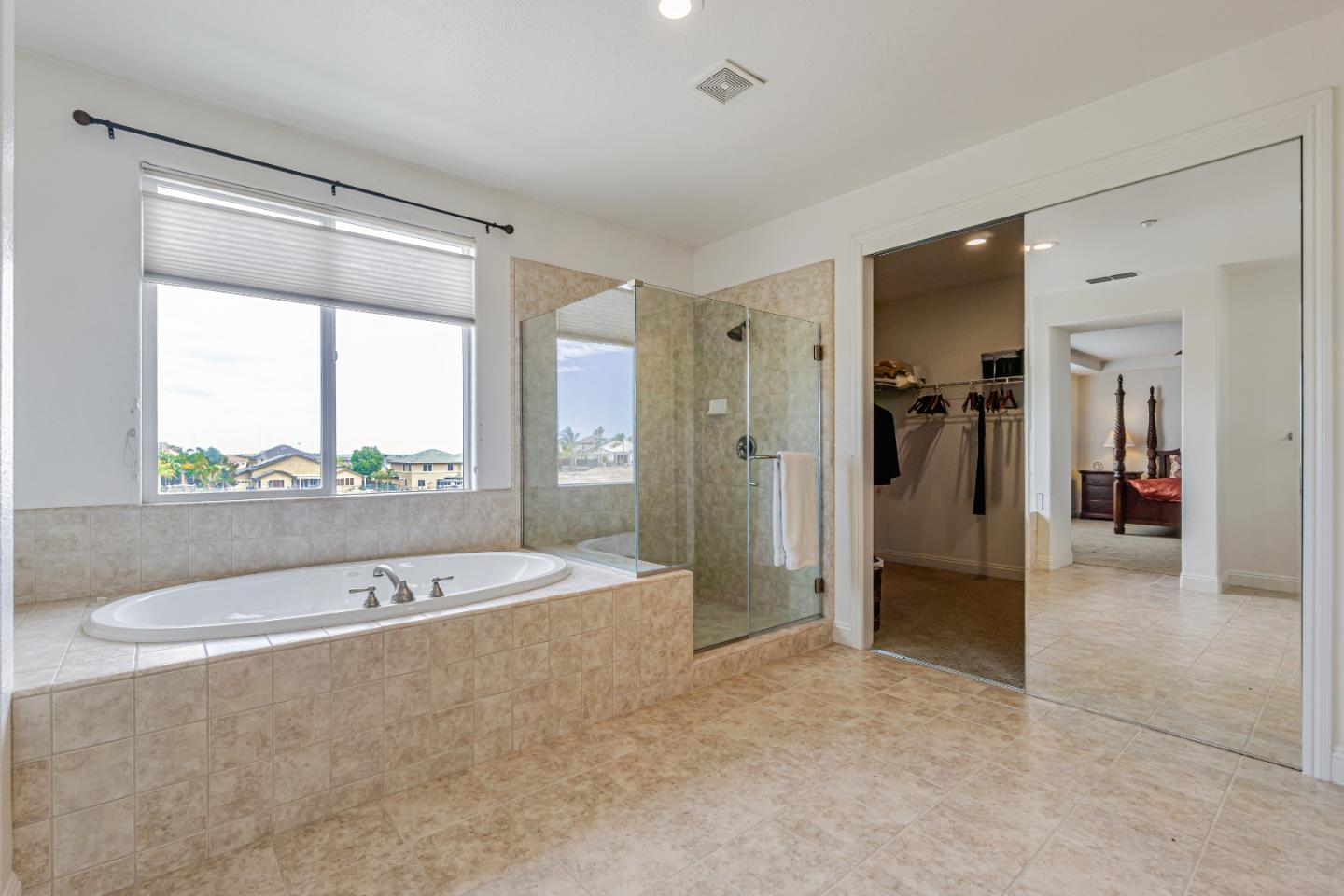 2852 Spanish Bay Drive