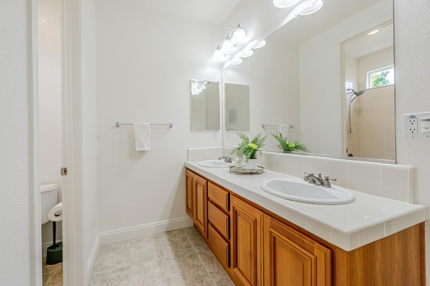 2852 Spanish Bay Drive