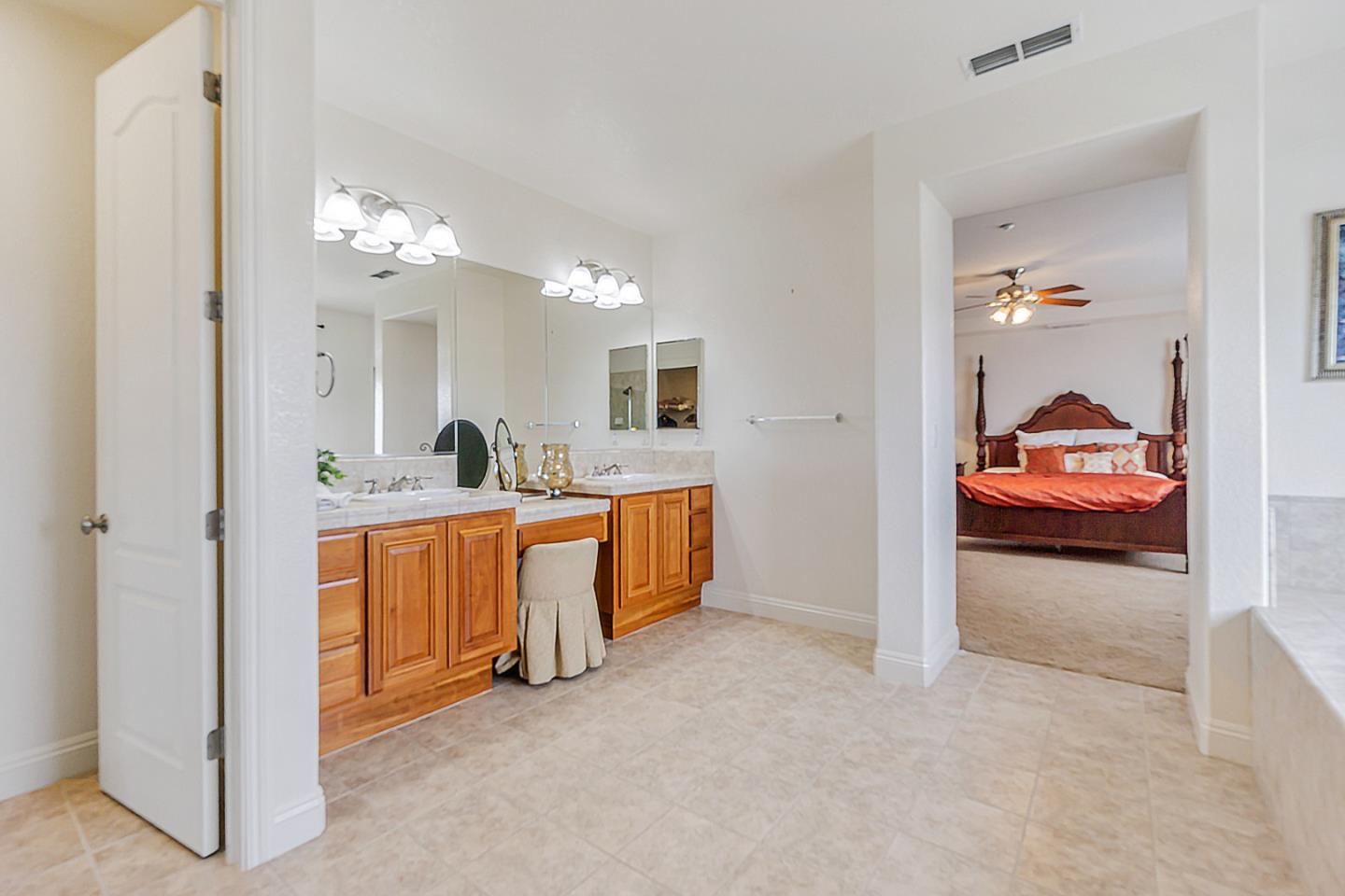 2852 Spanish Bay Drive