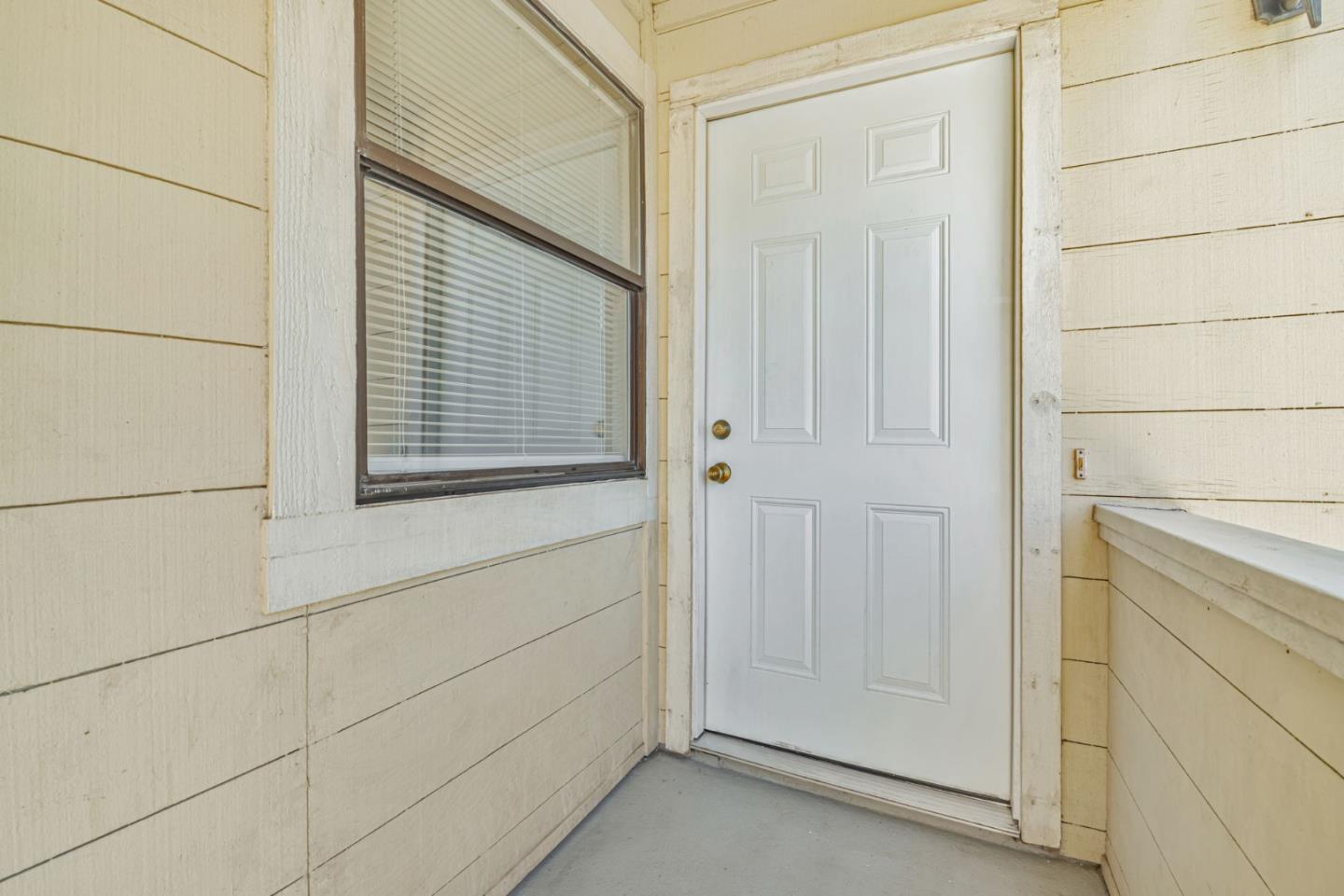 1553 PYRENEES Avenue 35