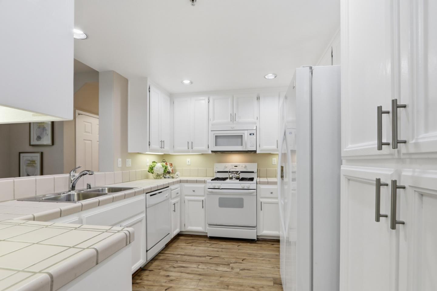 1237 Altissimo Place