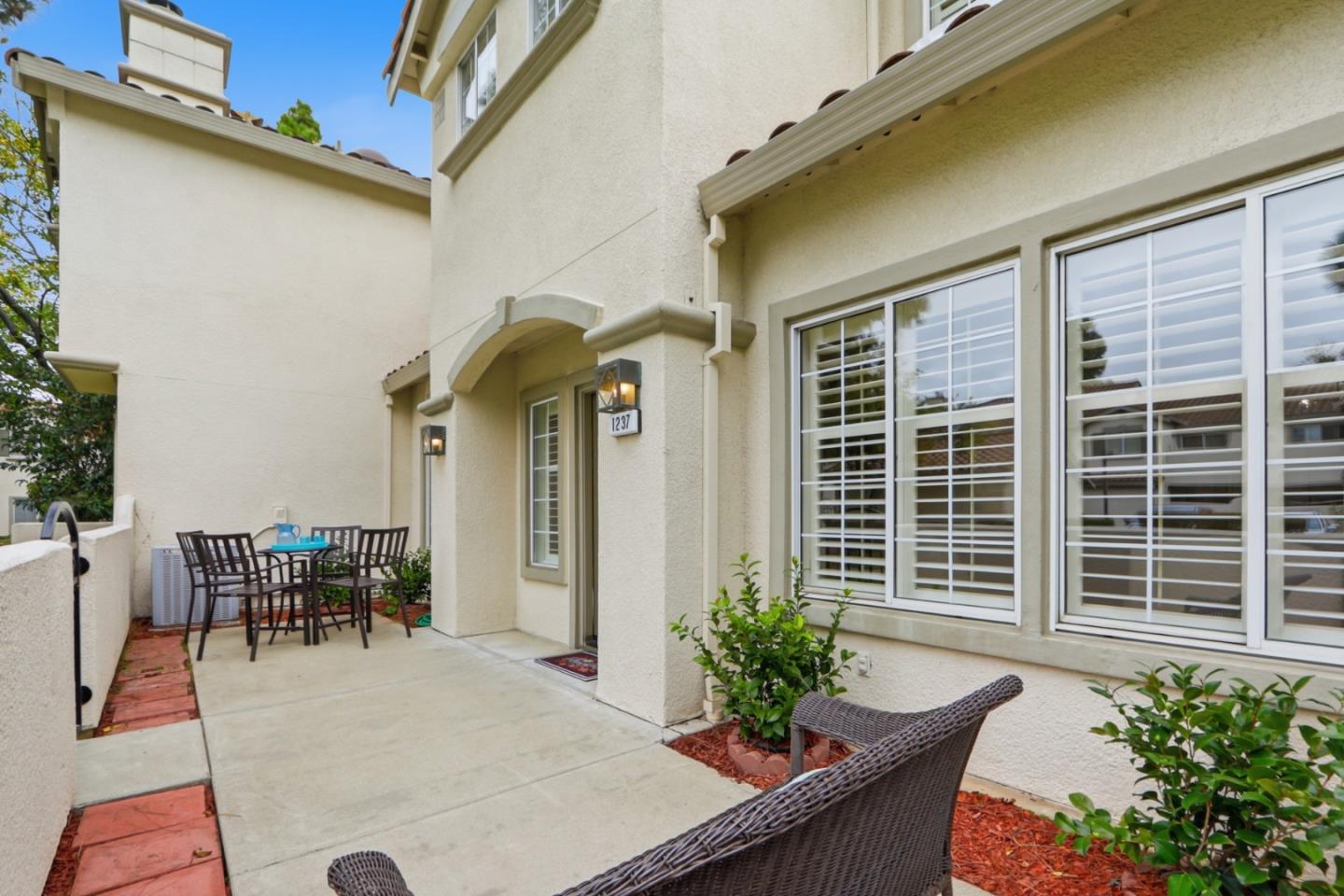 1237 Altissimo Place