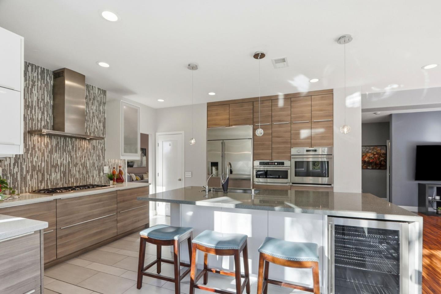 6352 Running Springs Road