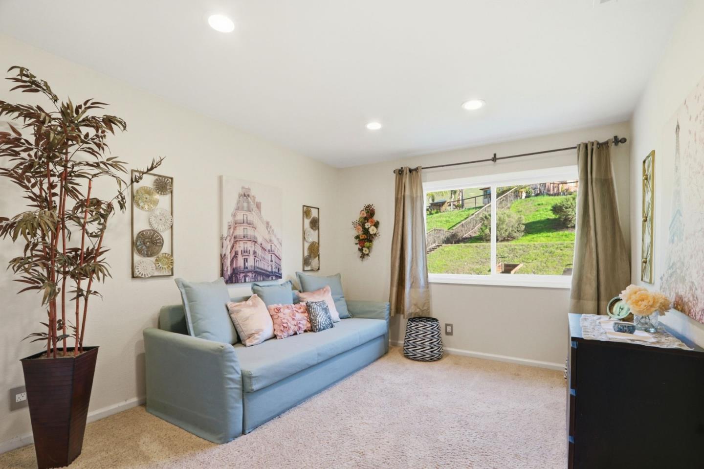 6352 Running Springs Road