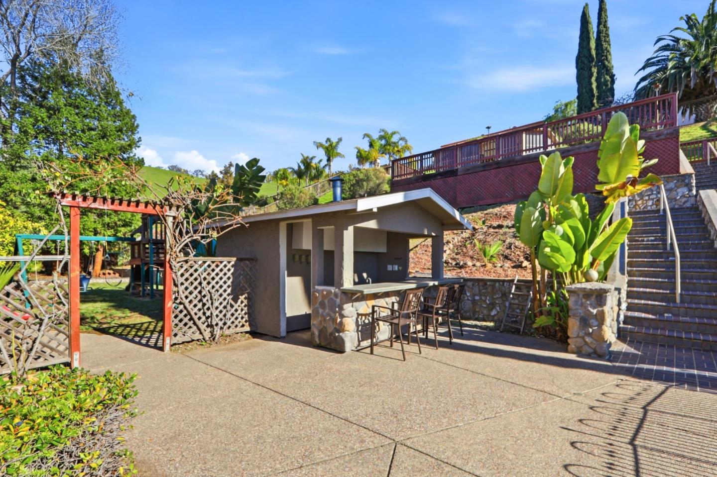 6352 Running Springs Road