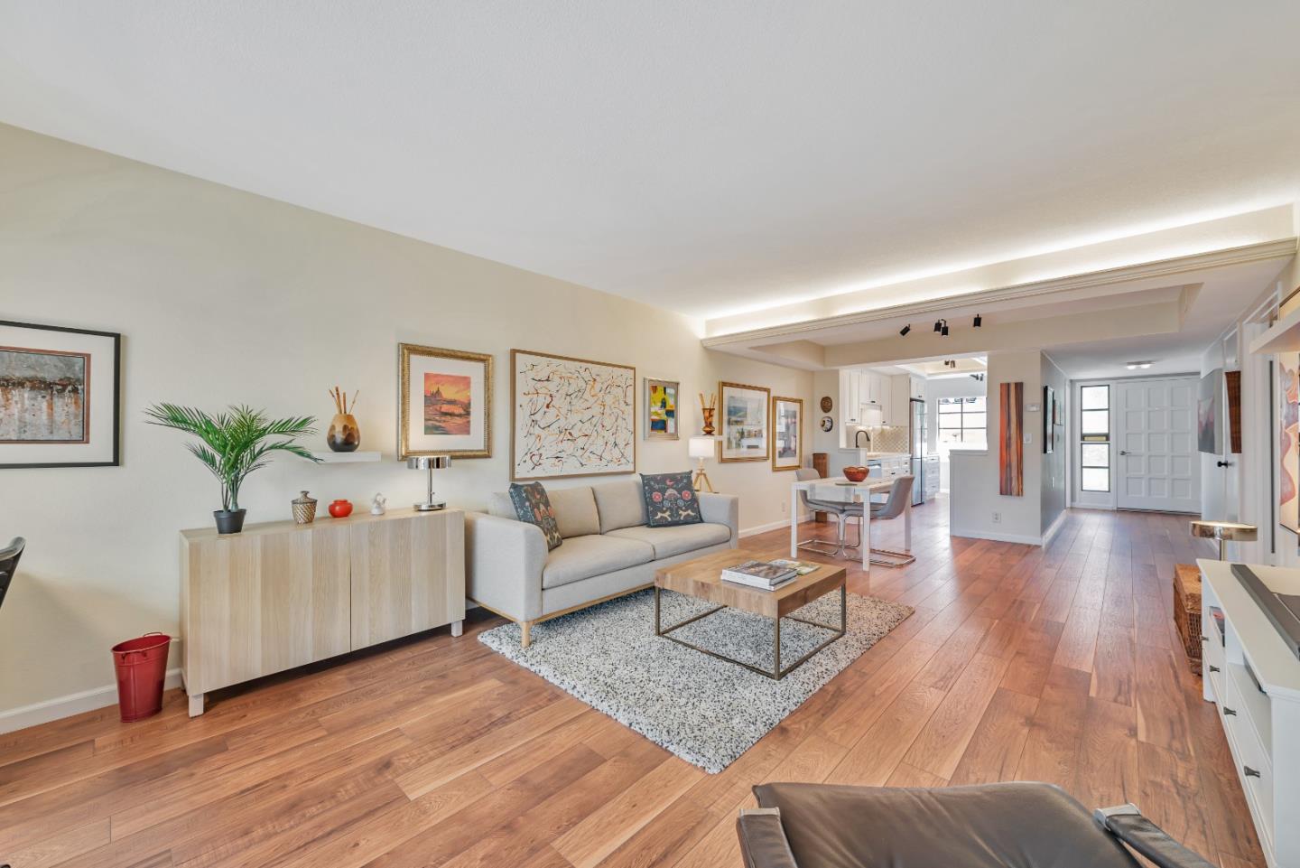 5351 Cribari Dell