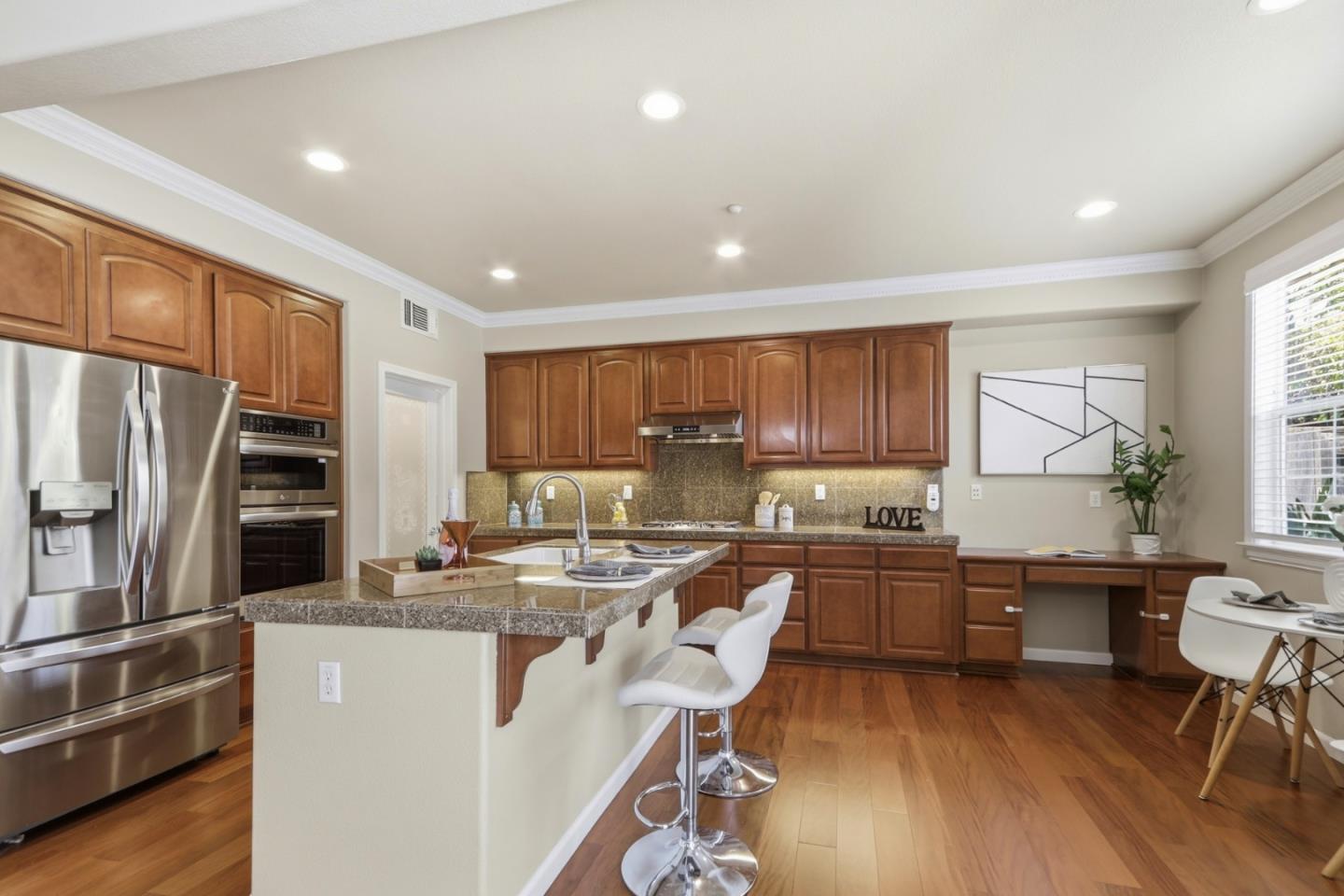 1382 Trailside Lane