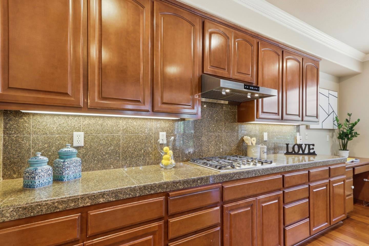 1382 Trailside Lane