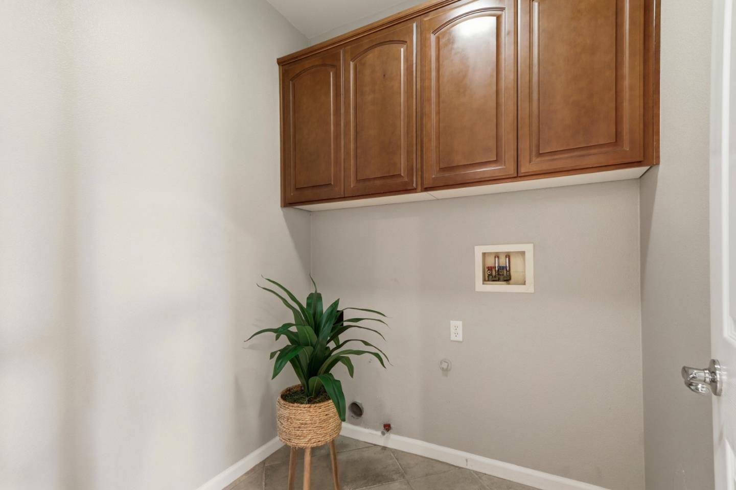 1382 Trailside Lane