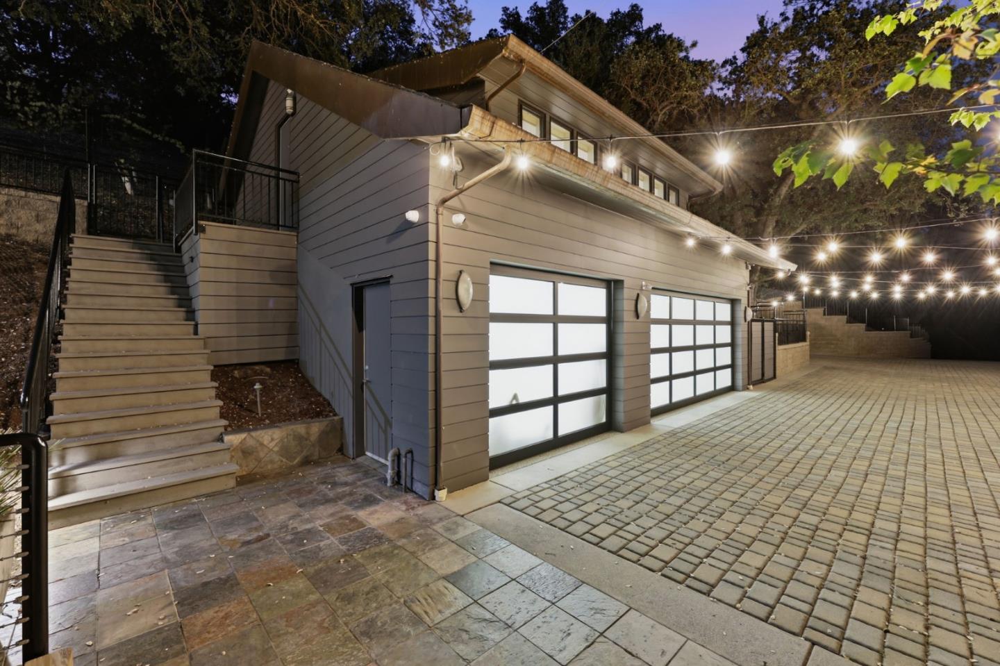 217 Mistletoe RD