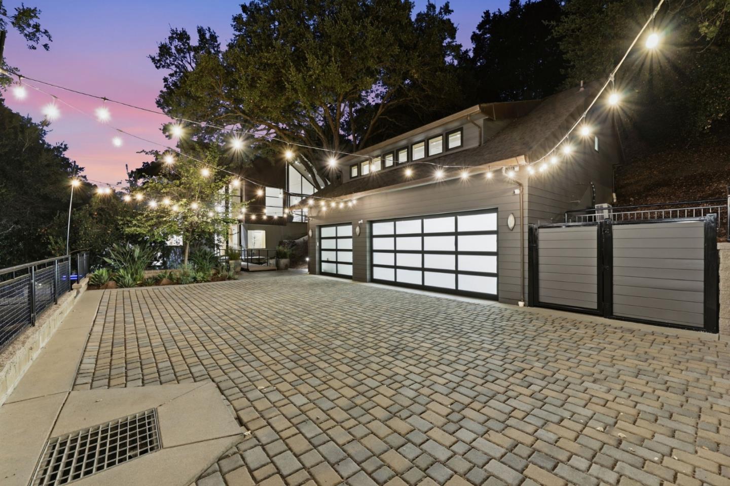 217 Mistletoe RD