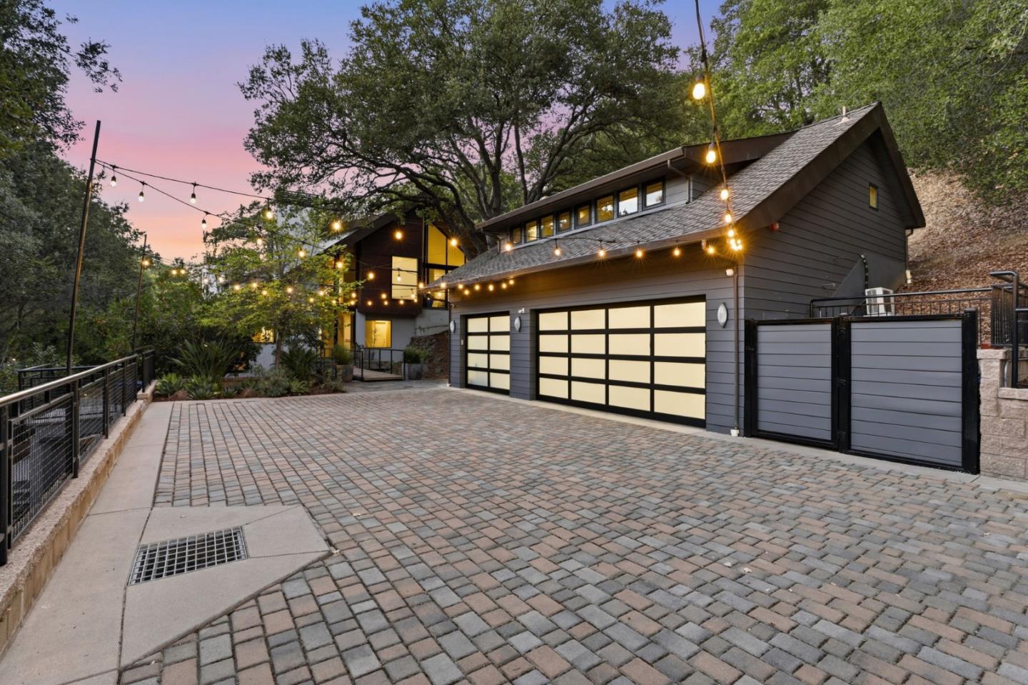217 Mistletoe RD