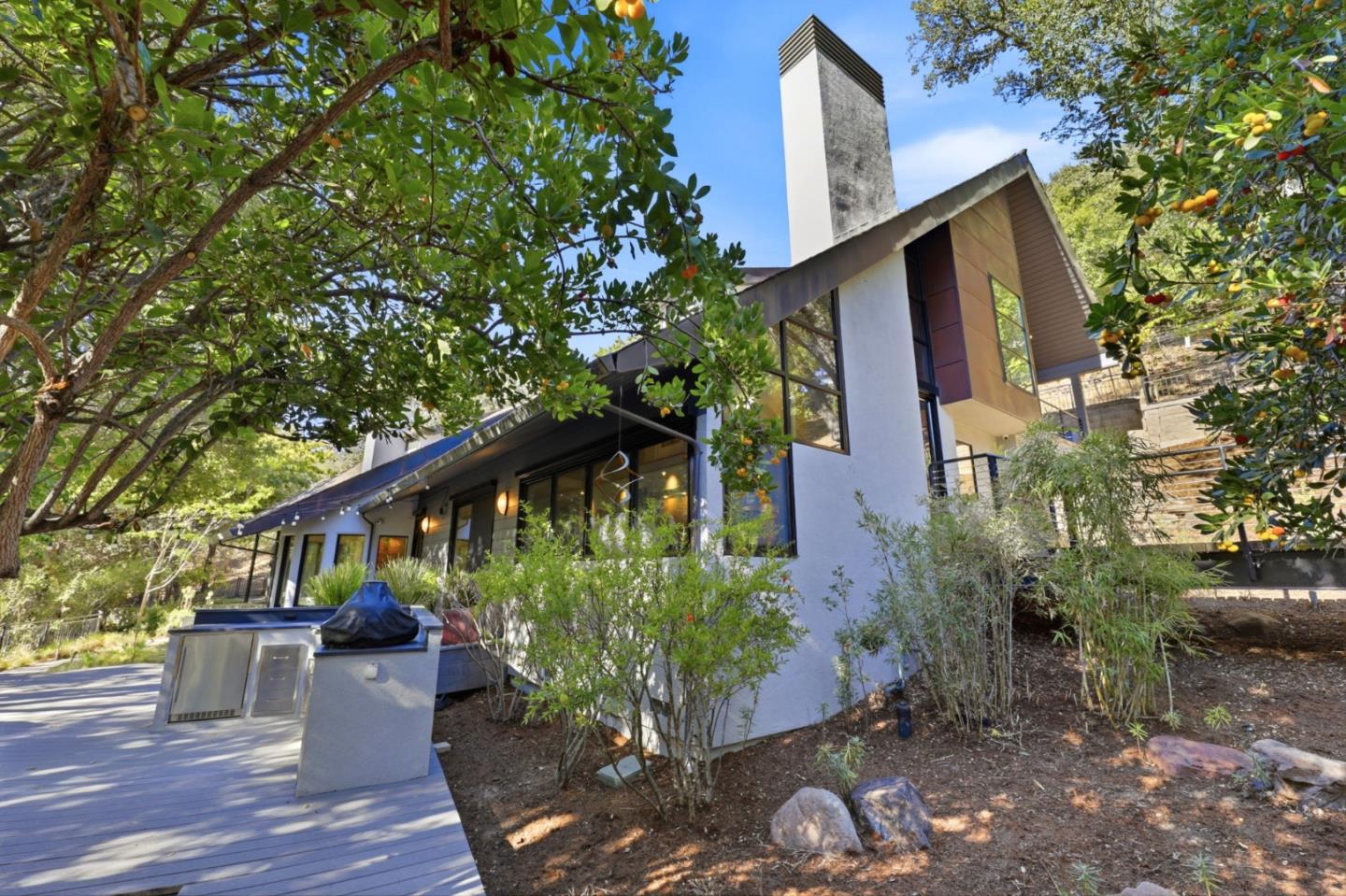 217 Mistletoe RD