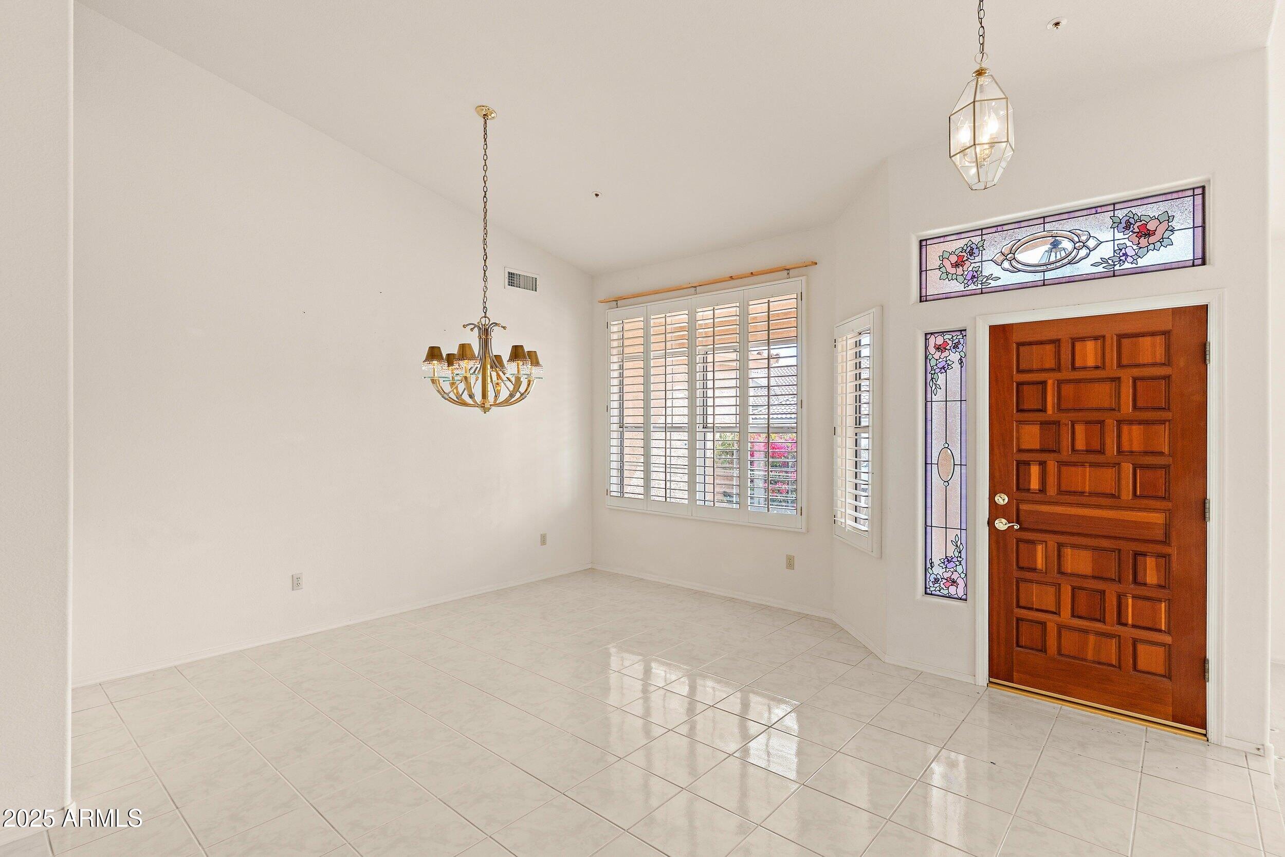 11136 E GREYTHORN Drive