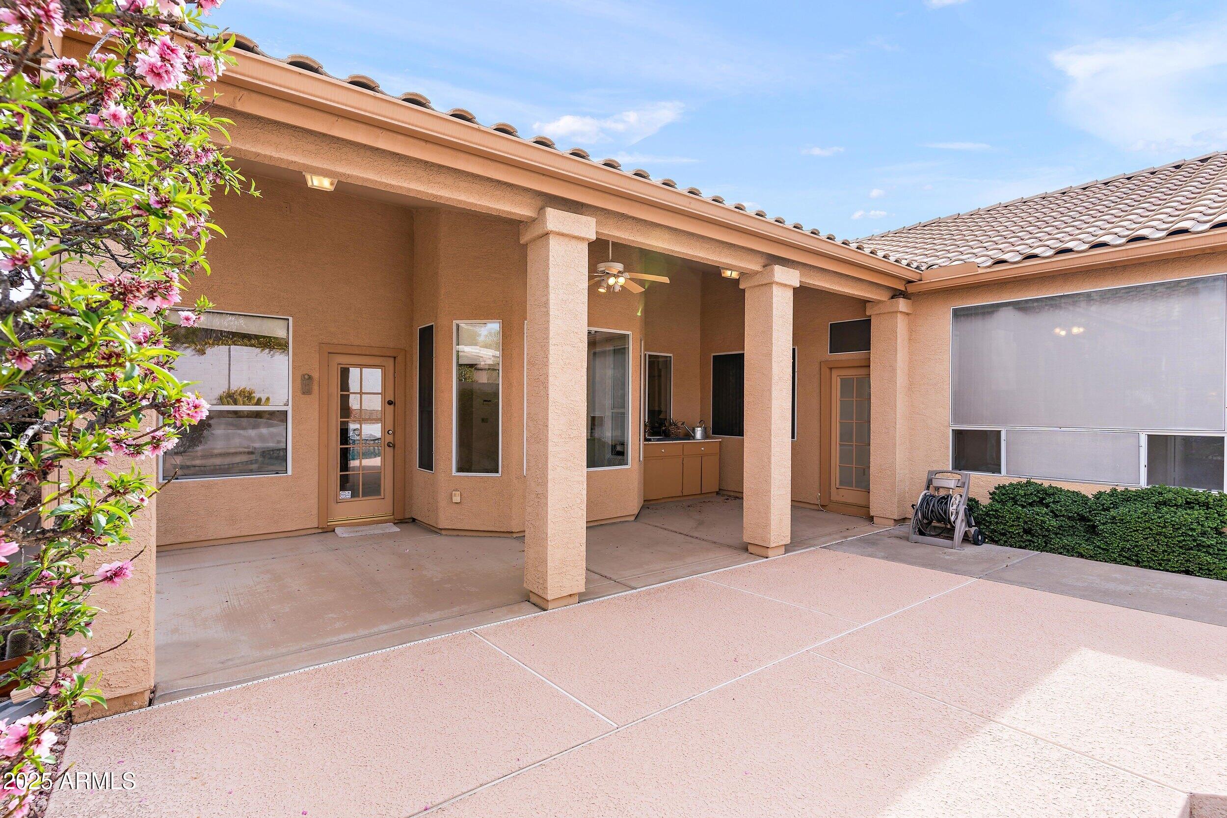 11136 E GREYTHORN Drive