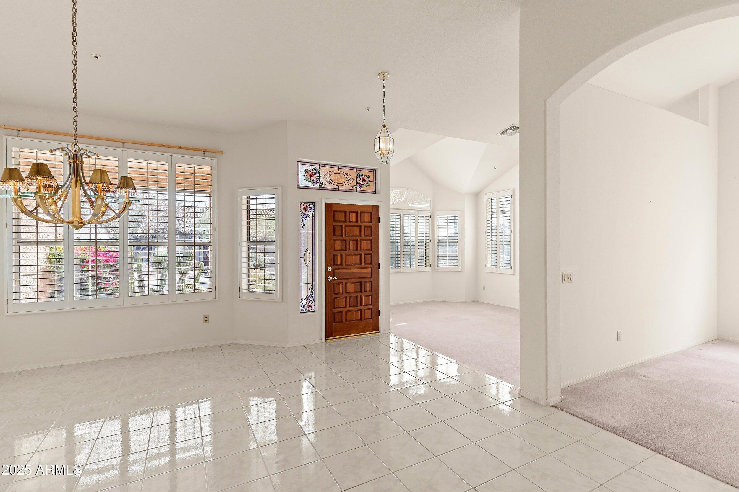 11136 E GREYTHORN Drive