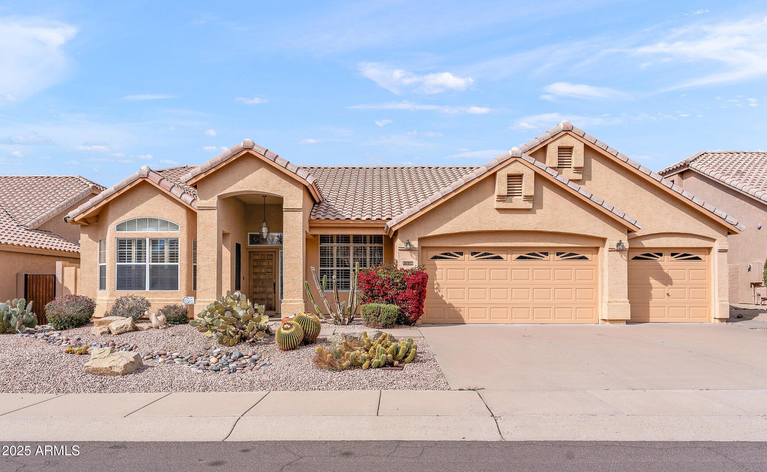 11136 E GREYTHORN Drive