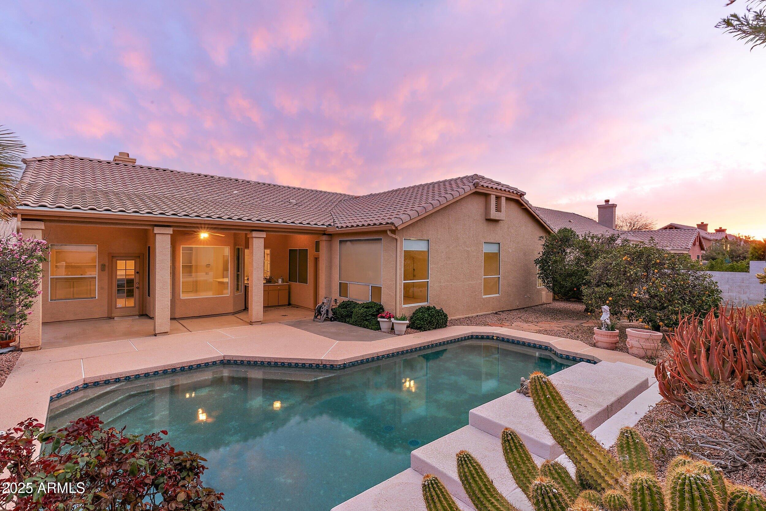 11136 E GREYTHORN Drive