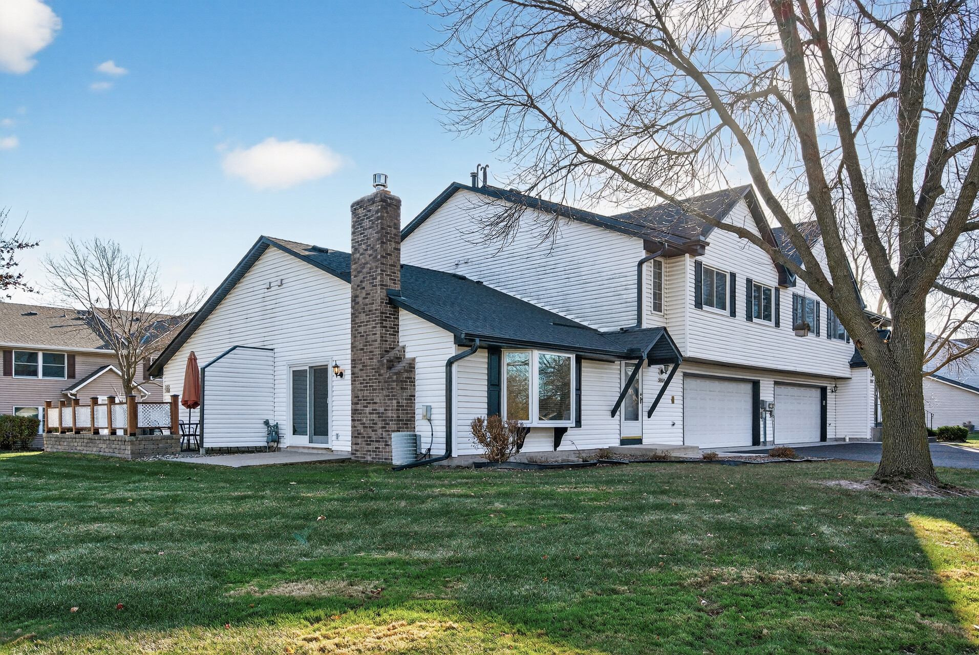 3691 Gershwin Lane North 