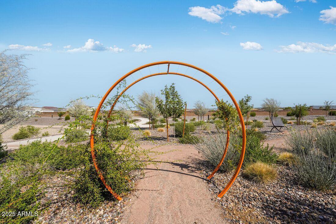 38028 N BRIDLEWOOD Lane