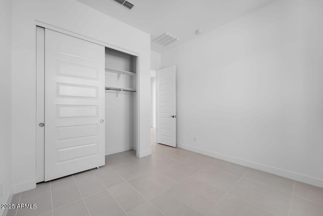 38028 N BRIDLEWOOD Lane