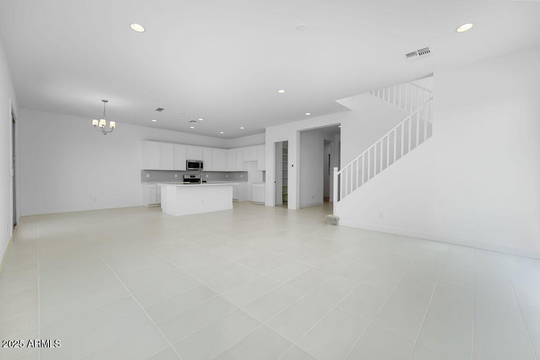 38028 N BRIDLEWOOD Lane