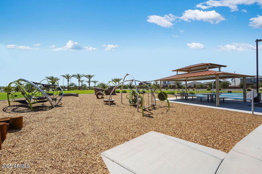 38028 N BRIDLEWOOD Lane