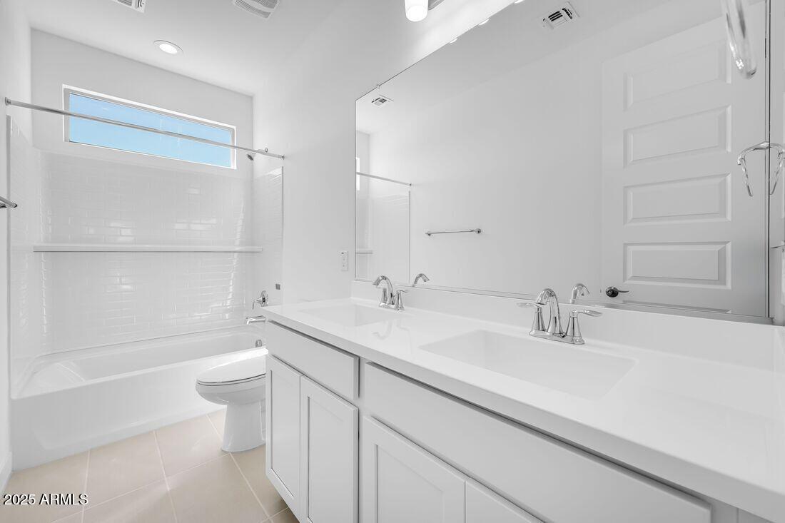 38028 N BRIDLEWOOD Lane