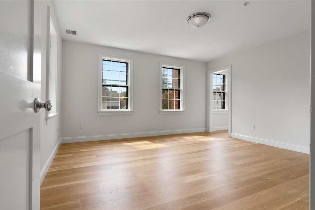 244 High St # 1