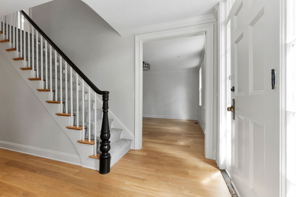 244 High St # 1