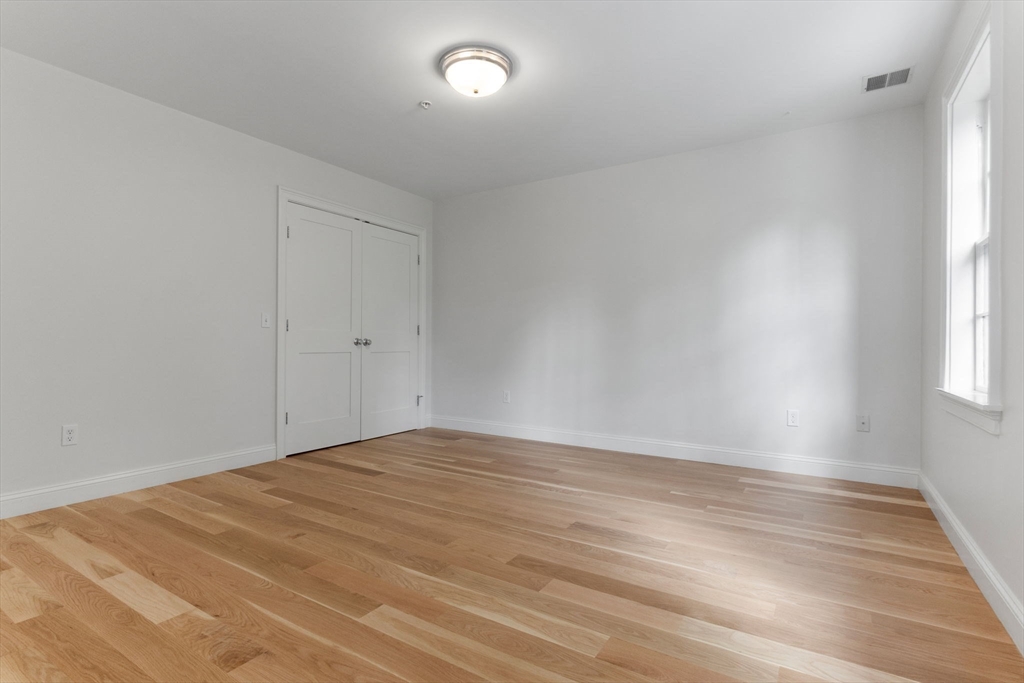 244 High St # 1