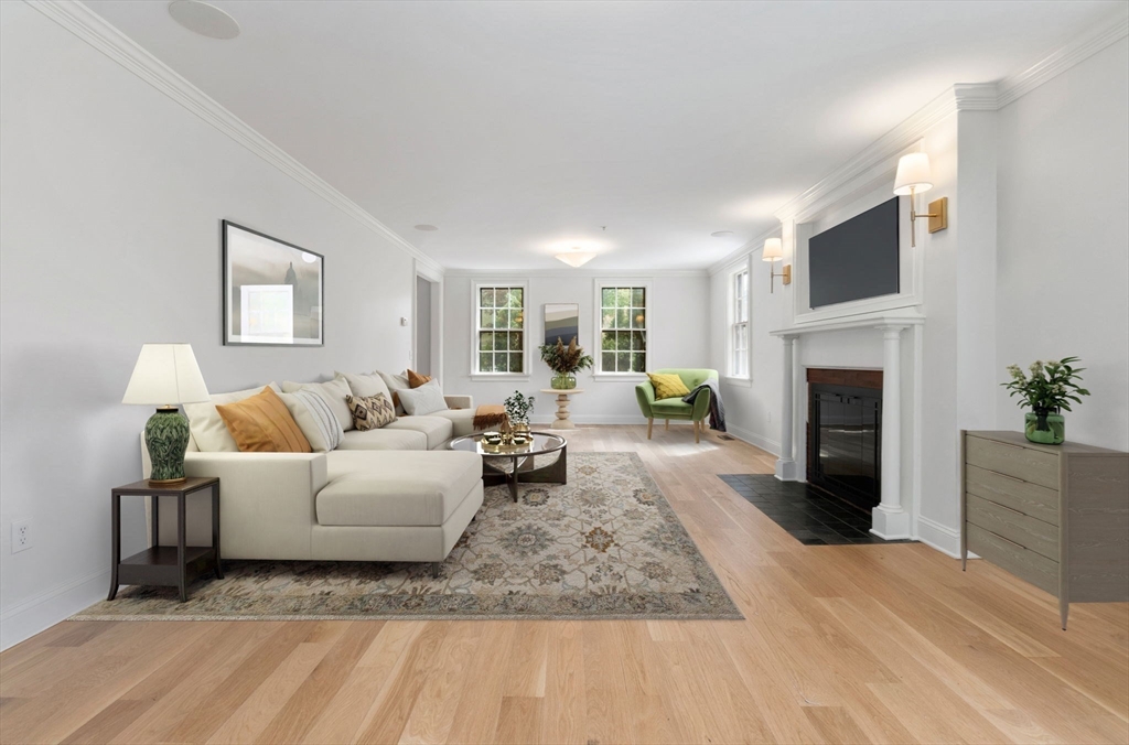 244 High St # 1
