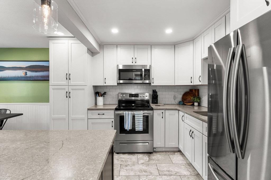 30 Glen Devin St. # 30