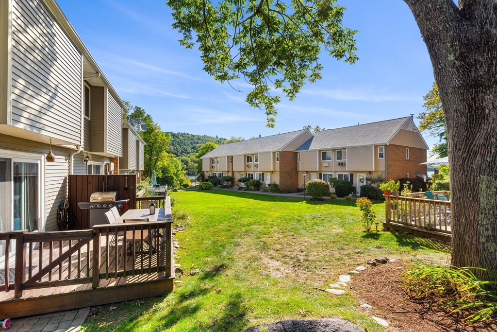 30 Glen Devin St. # 30