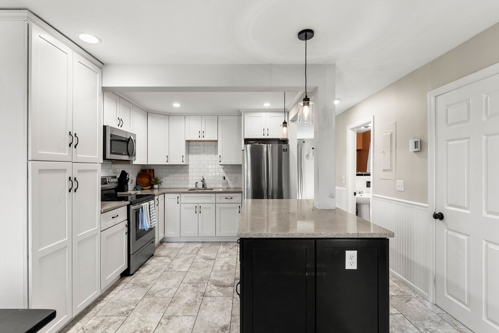 30 Glen Devin St. # 30