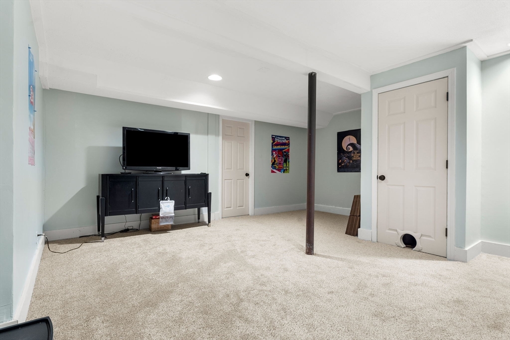 30 Glen Devin St. # 30
