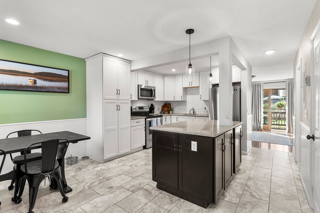 30 Glen Devin St. # 30