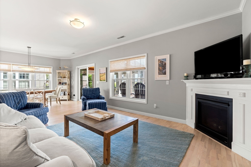 170 Beach Rd # 25