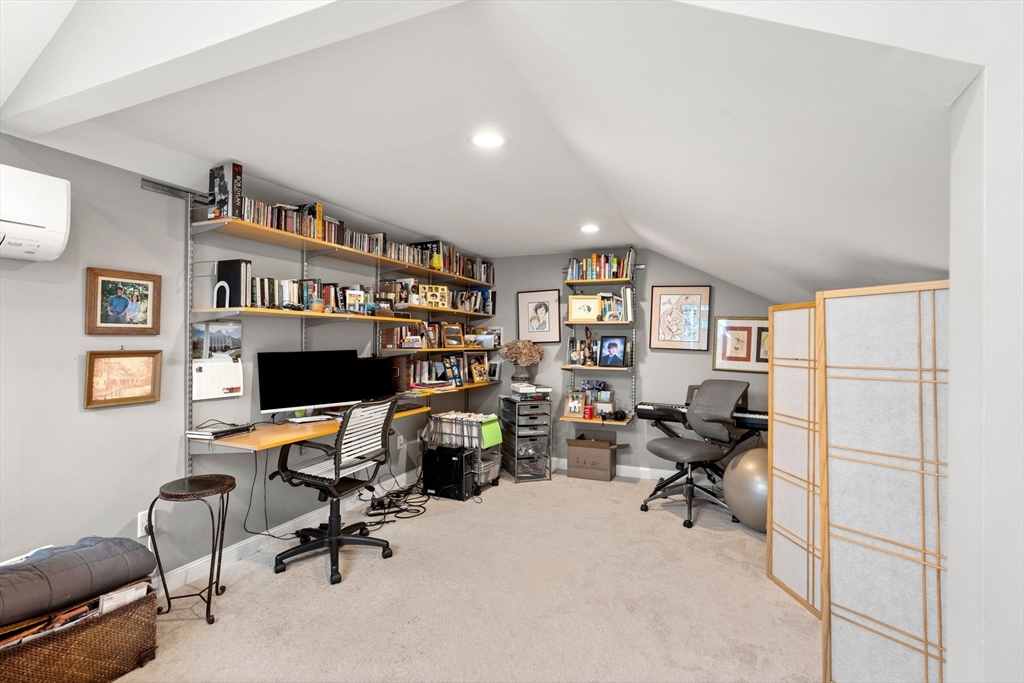 170 Beach Rd # 25