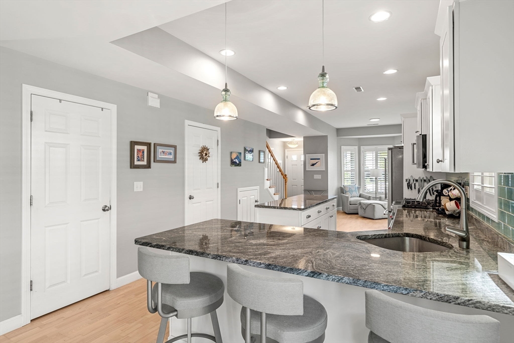 170 Beach Rd # 25
