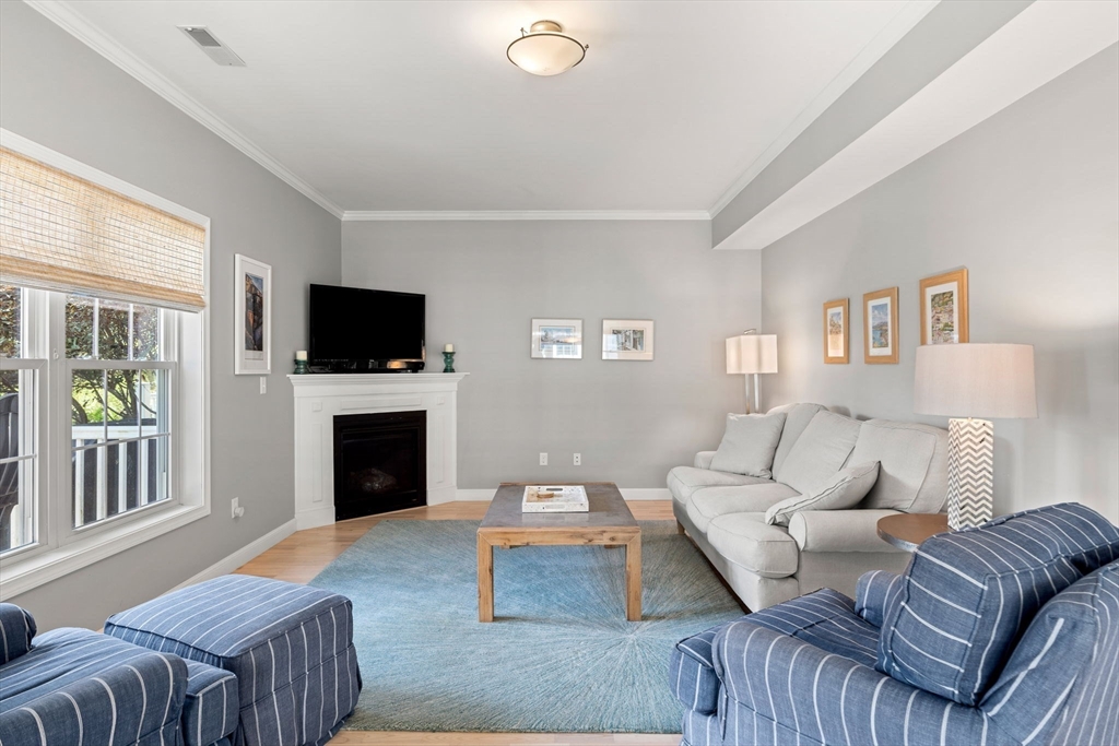 170 Beach Rd # 25
