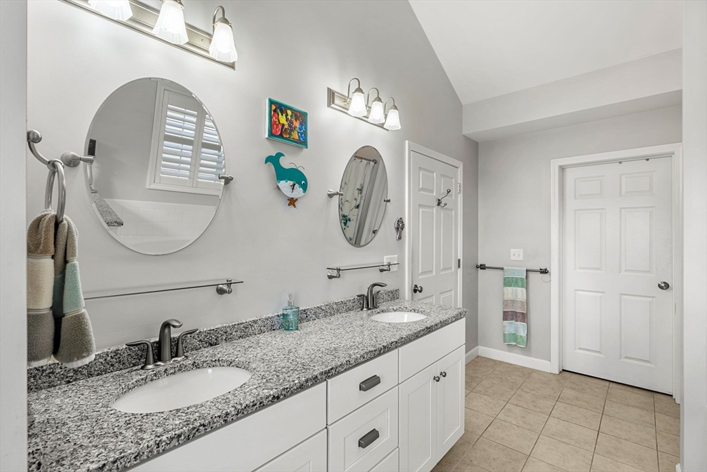 170 Beach Rd # 25