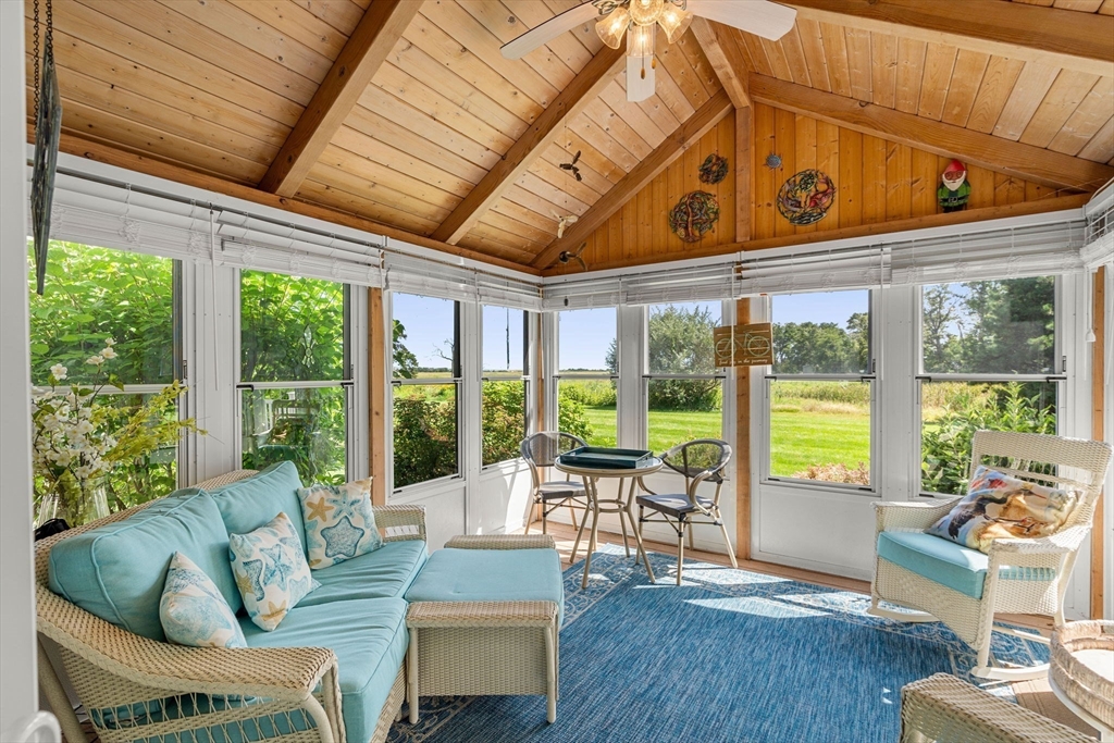 170 Beach Rd # 25