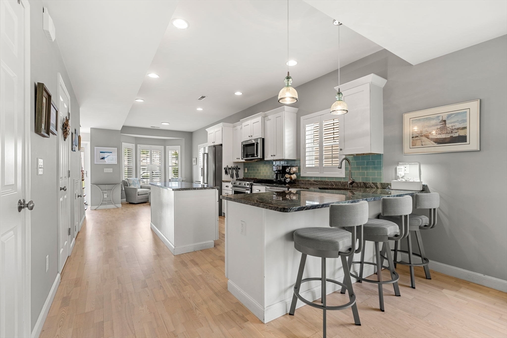 170 Beach Rd # 25